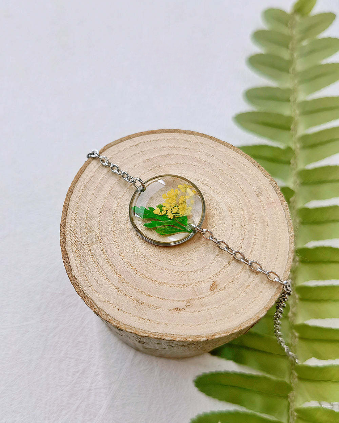 PetalLoop Nature Bracelet