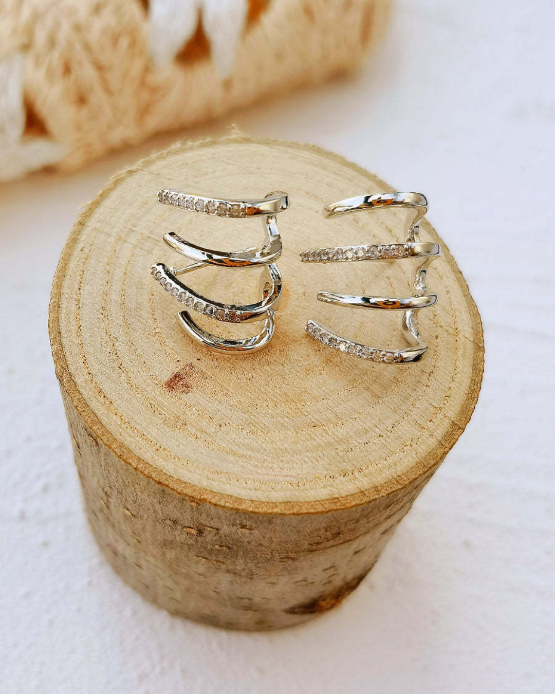 Pendientes en Espiral con Brillo Minimalista