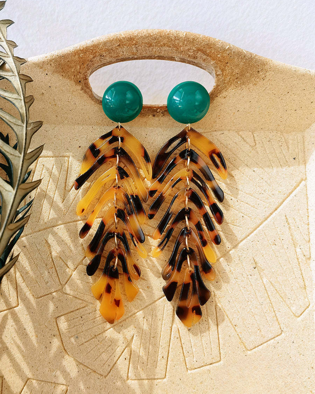 Amberleaf Glow Earrings