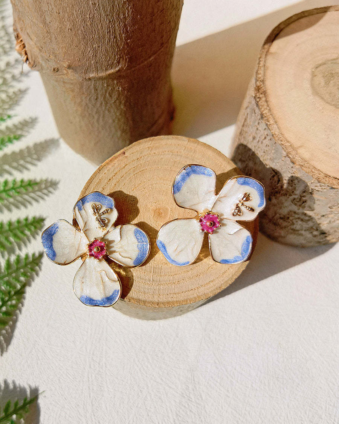 925 Bee’s Whisper Floral Studs Earrings