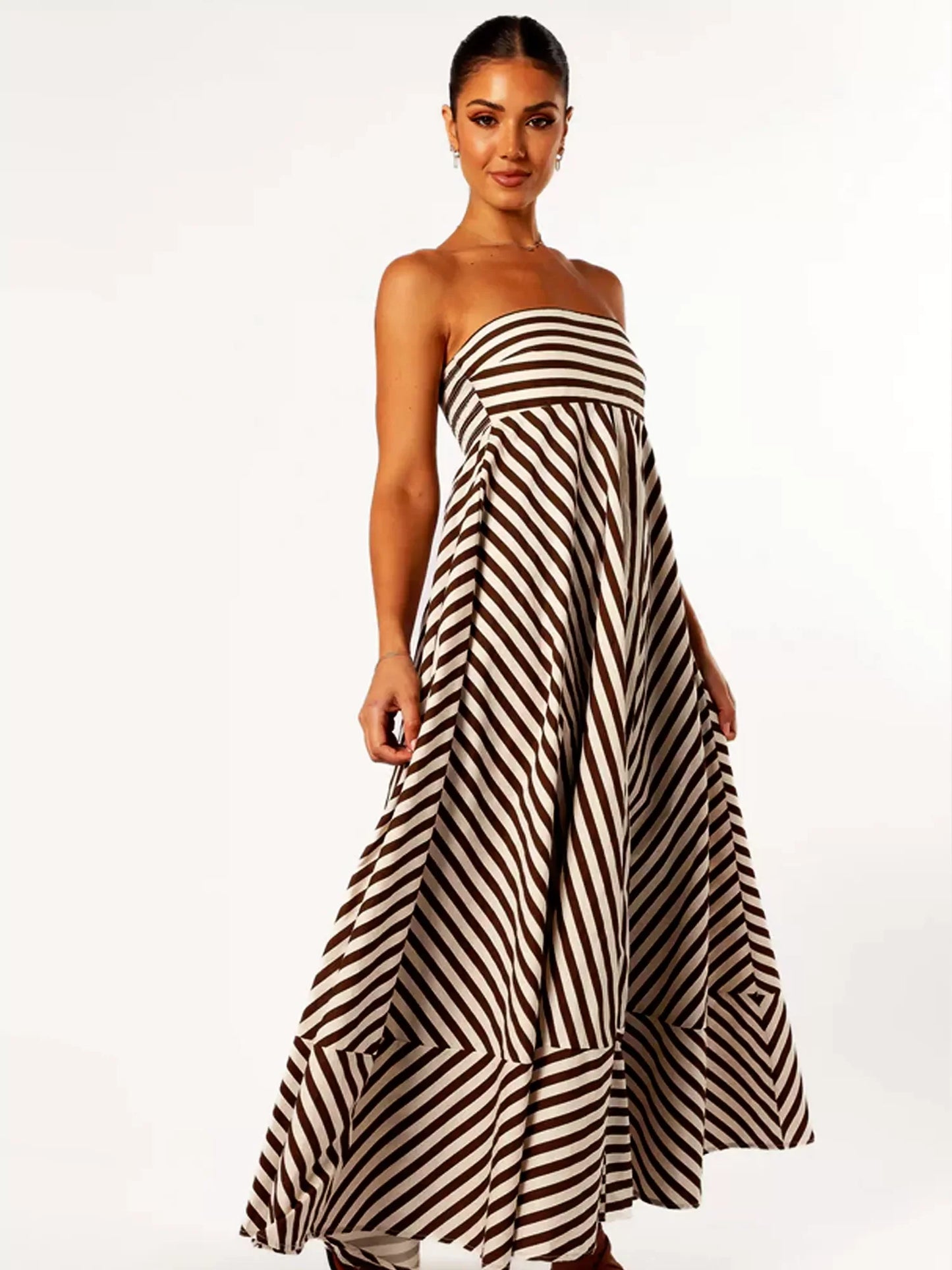 Midnight Ruched Maxi Dress - TheBohoBloom