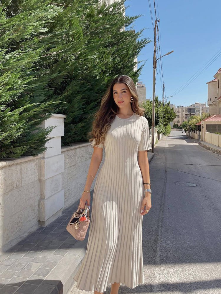 Effortless Stride Maxi Dress - TheBohoBloom