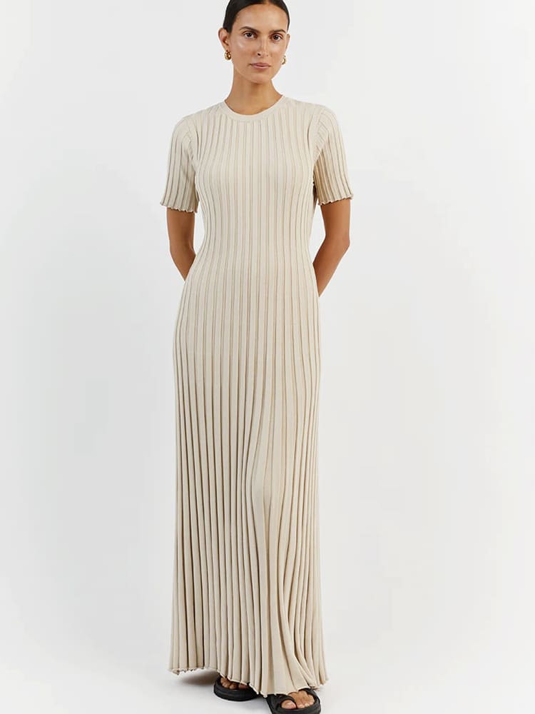 Effortless Stride Maxi Dress - TheBohoBloom