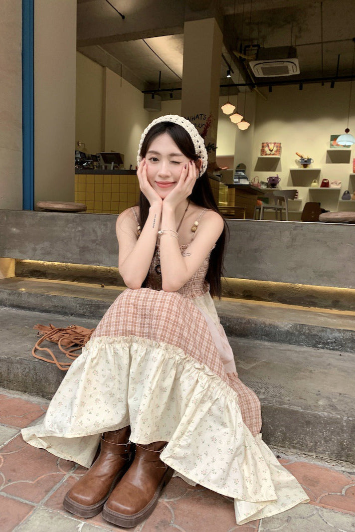 实拍多巴胺连衣裙女2024春夏设计感拼色碎花裙度假风吊带裙62874