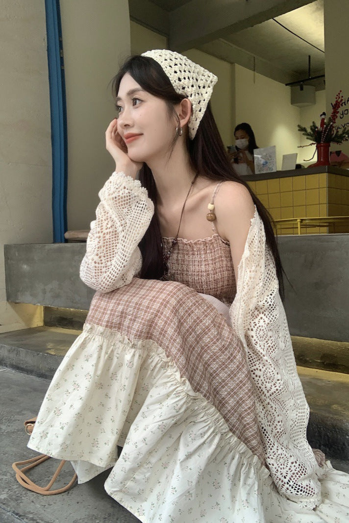 实拍多巴胺连衣裙女2024春夏设计感拼色碎花裙度假风吊带裙62874