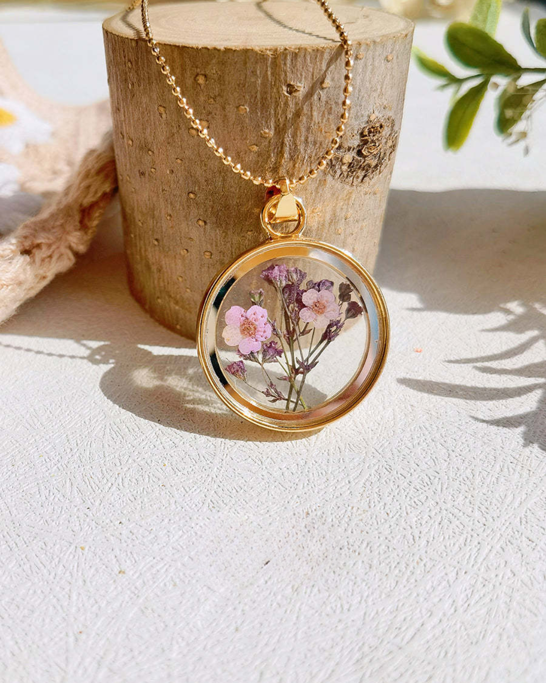 Fieldbliss Glass Bloom Necklace