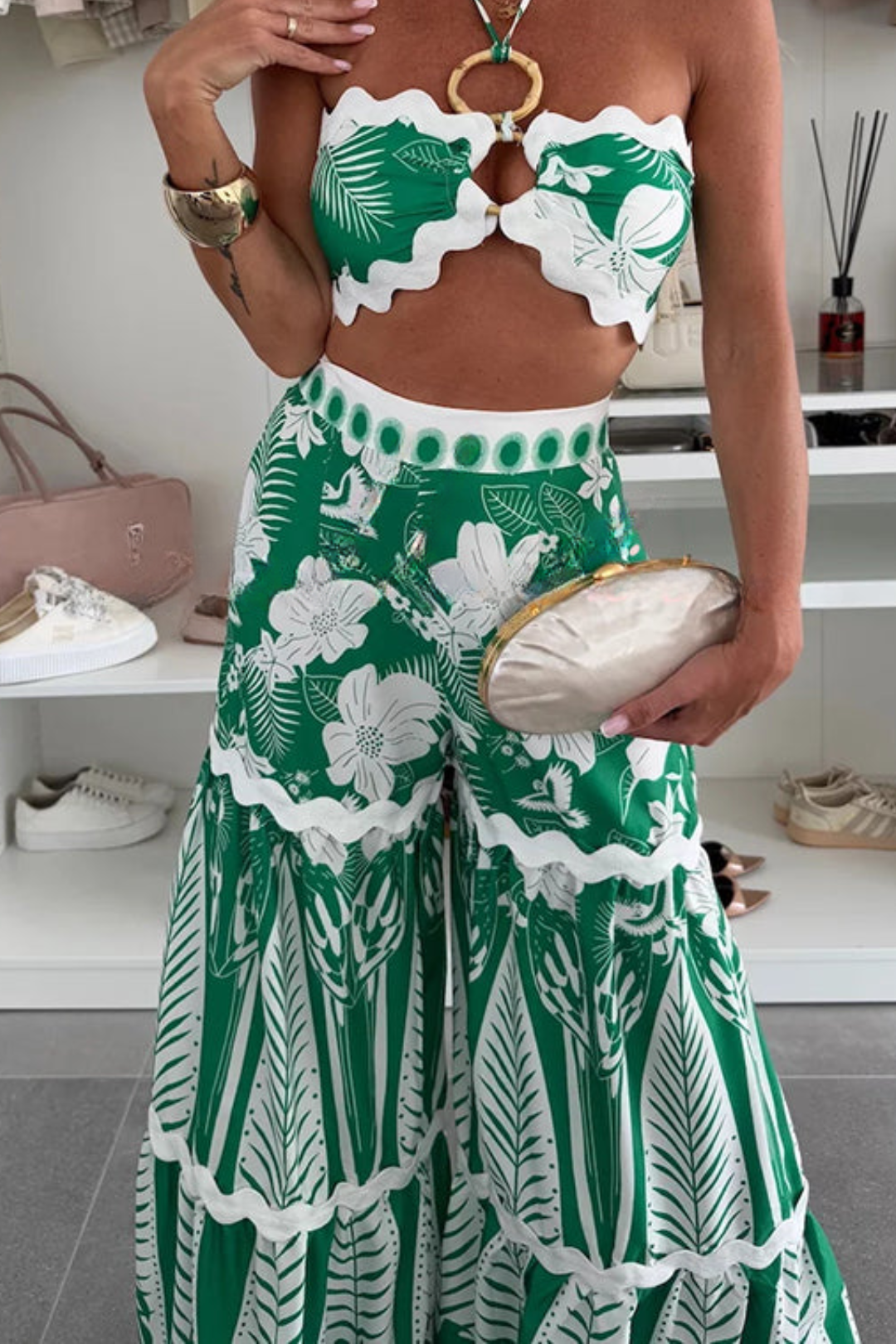 Conjunto Palm Parade