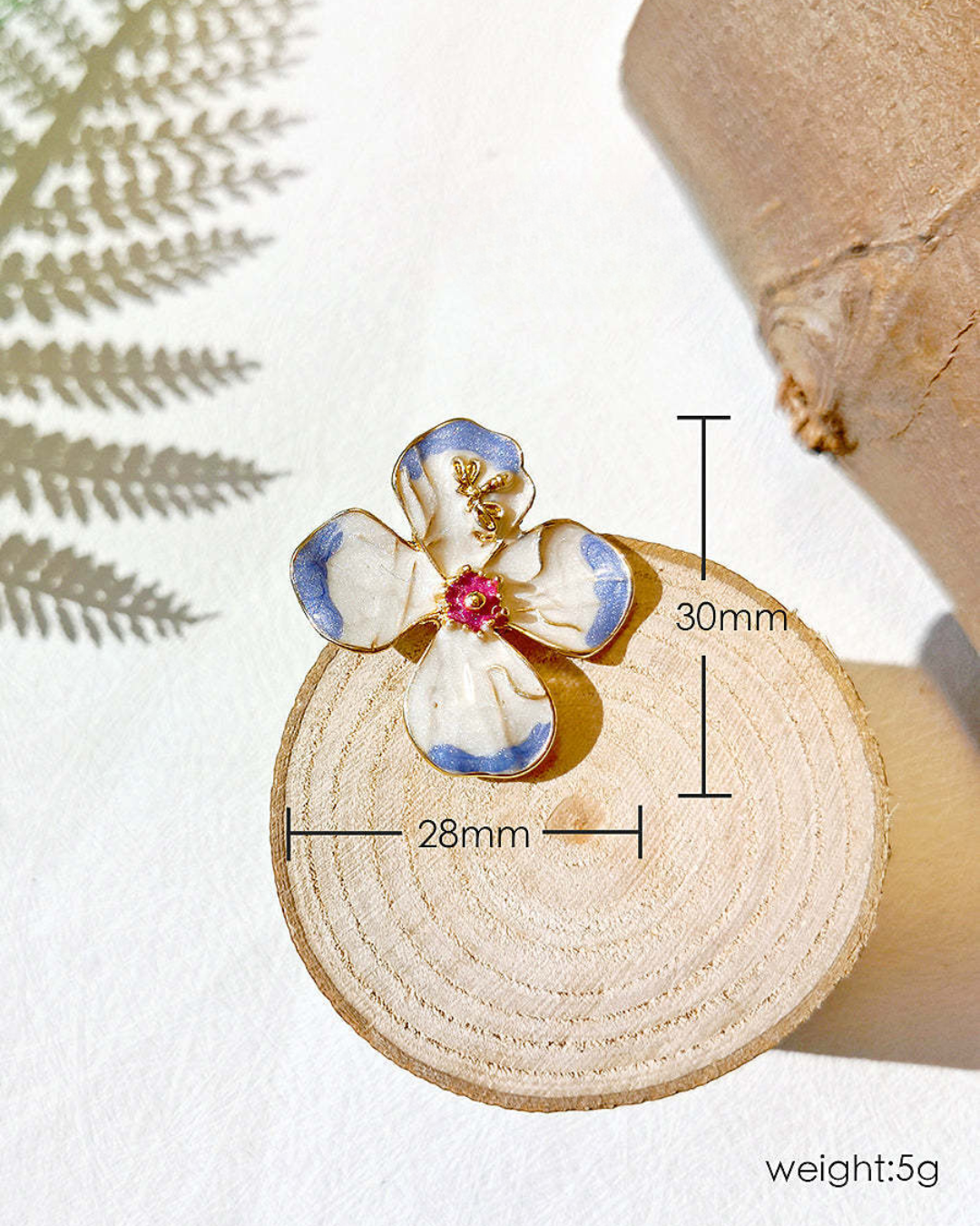 925 Bee’s Whisper Floral Studs Earrings