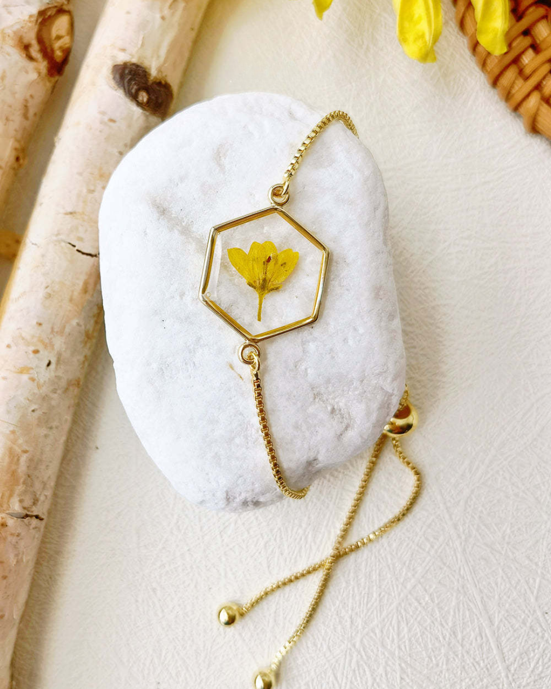 Narcissus Light Resin Cuff Bracelet