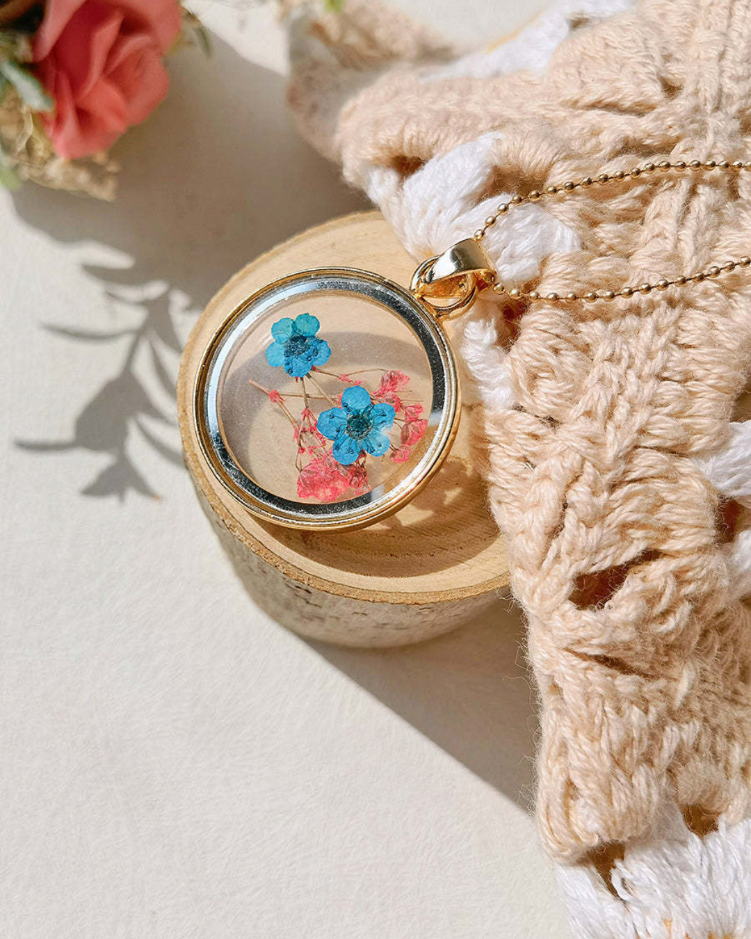 Fieldbliss Glass Bloom Necklace