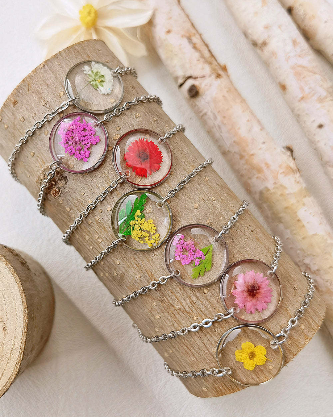 PetalLoop Nature Bracelet