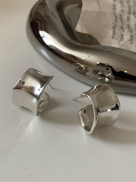 Sexy Curved Geometric Earrings